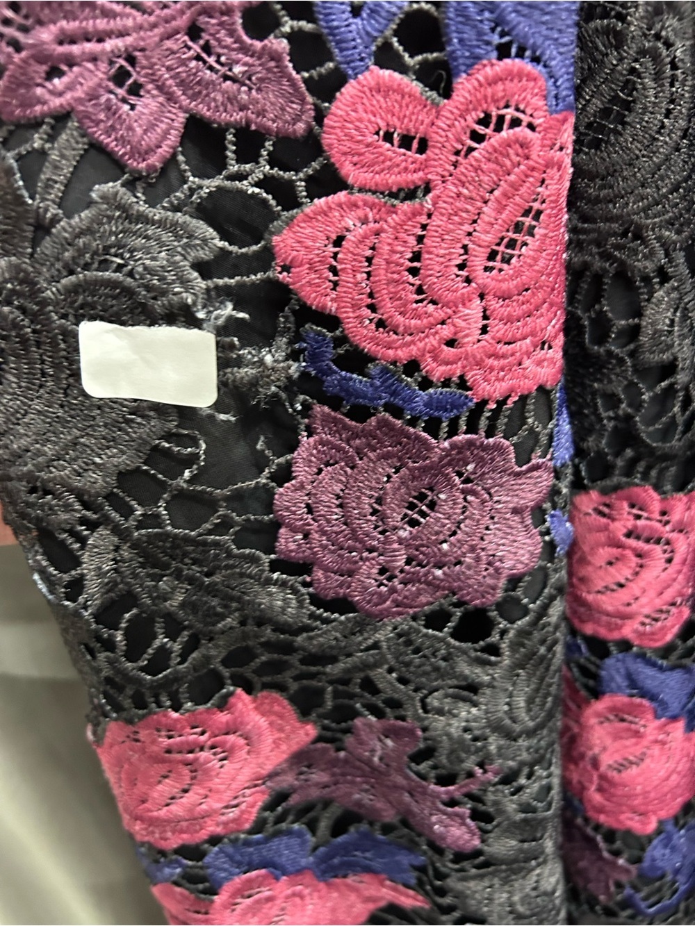 *Flawed Hutch RTR Lace Plunge Gown (0102) - Picture 9 of 10